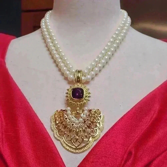 Shaill Jhaveri for Elizabeth Taylor AVON IMPERIAL Elegance collection ne… - Picture 10 of 17